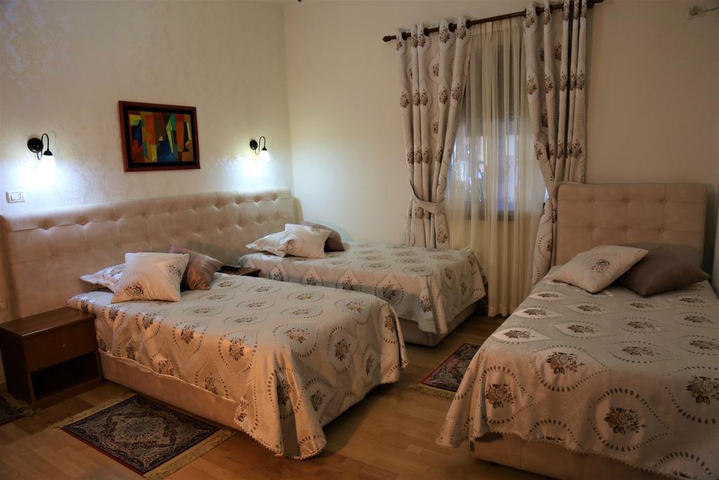 Tafaj 3* Tiranë