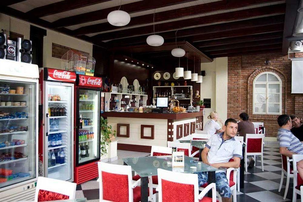 Tafaj Hotell Tiranë